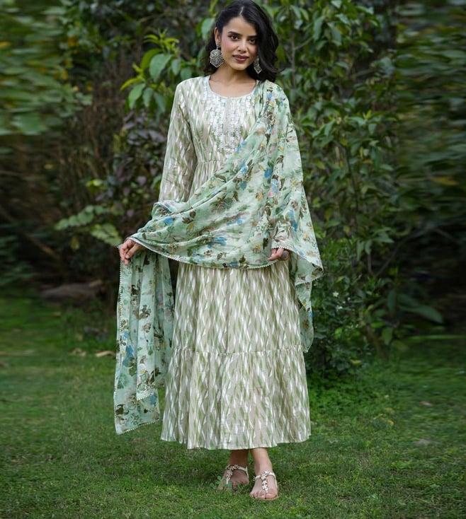 scakhi green mul cotton printed tiered dress with mul cotton dupatta