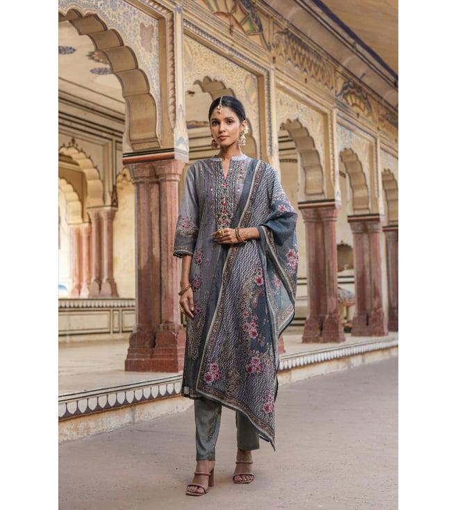 scakhi grey chanderi floral print pakistani kurta and pant with dupatta