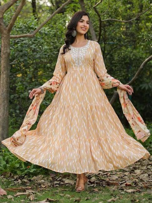 scakhi peach cotton printed maxi gown with dupatta