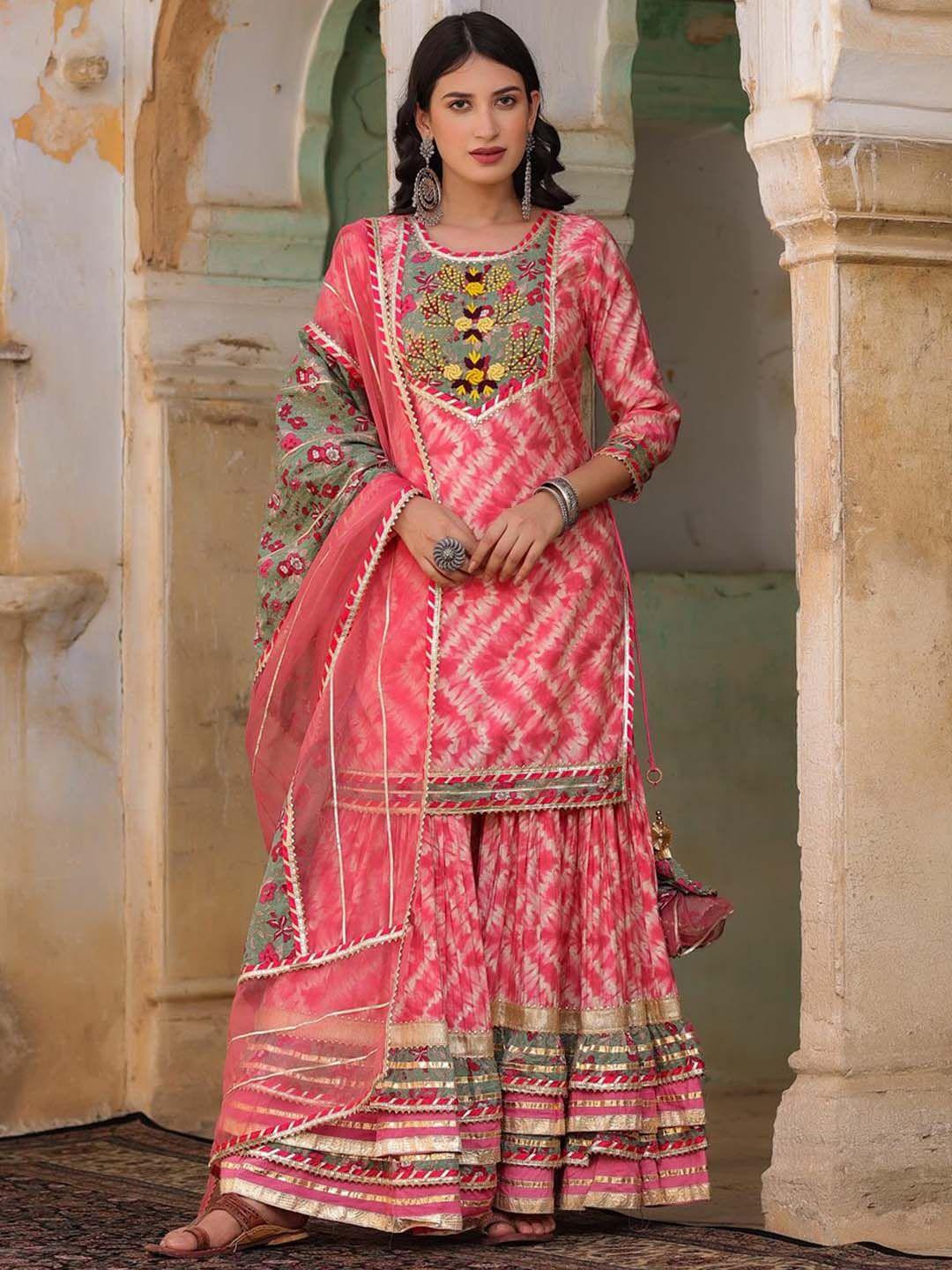 scakhi women pink printed pure silk kurta with sharara & dupatta