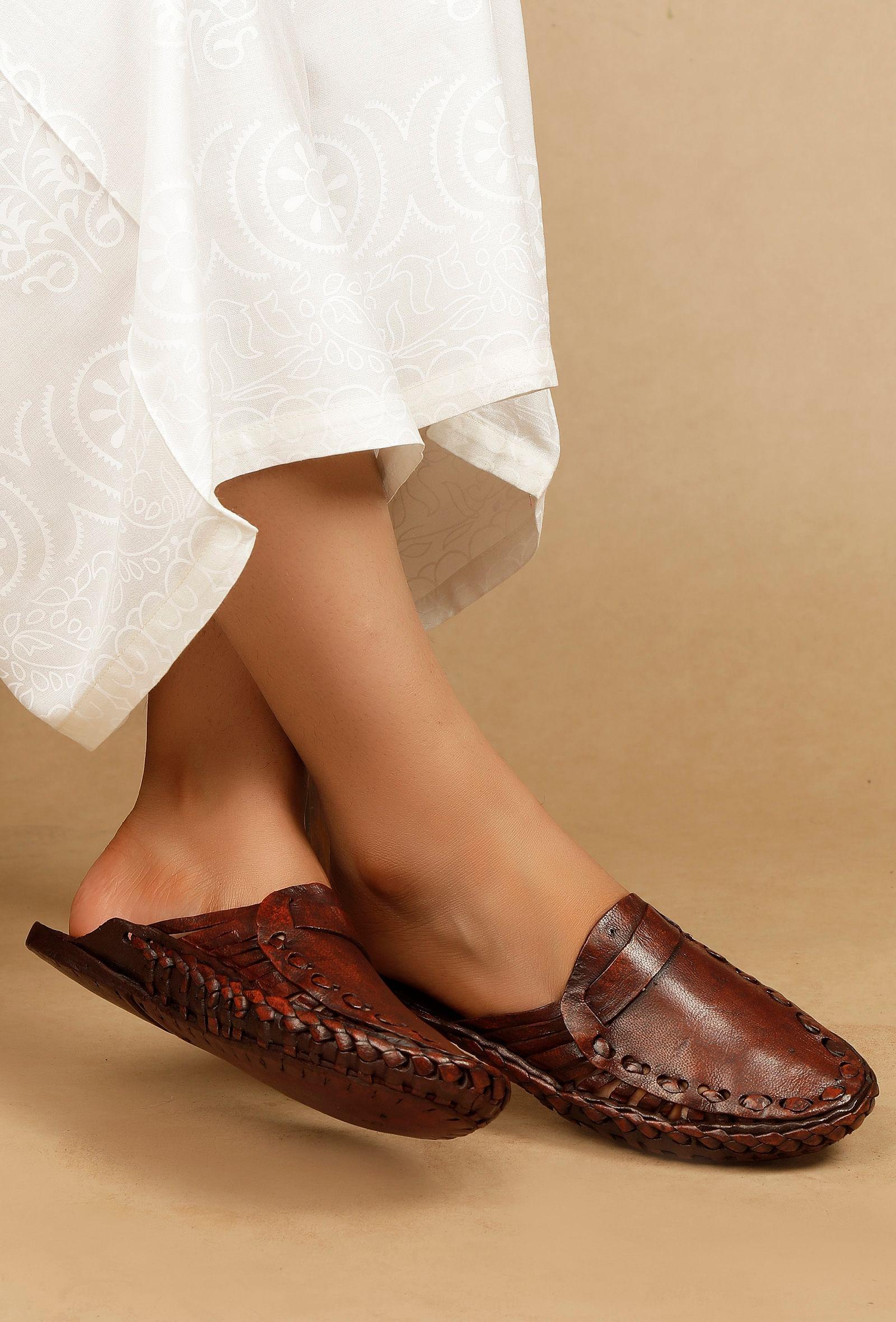 scarlet brown pure leather kolhapuri buntos sandals