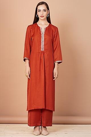 scarlet red embroidered kurta set