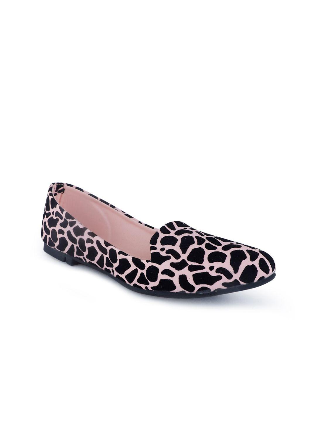 scentra women printed ballerinas flats