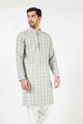 schiffli blended fabric regular fit men's kurta - multi