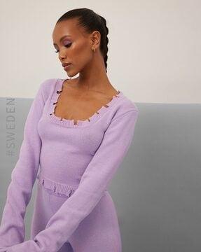 scoop-neck pullover with ribbed hems