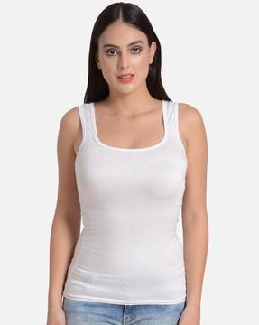 scoop-neck tank top