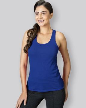 scoop-neck tank top