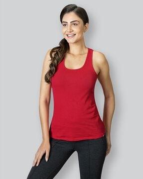 scoop-neck tank top