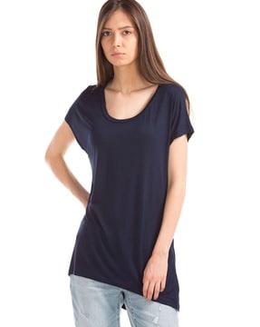 scoop-neck top with asymmetrical hemline