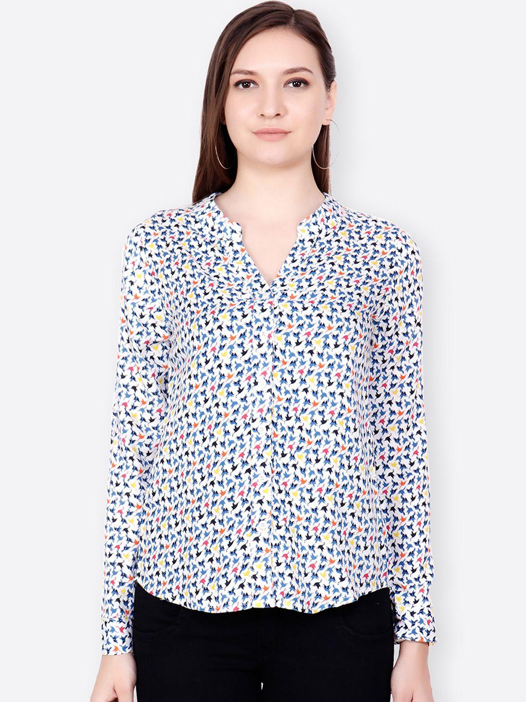 scorpius women white & blue regular fit printed casual shirt