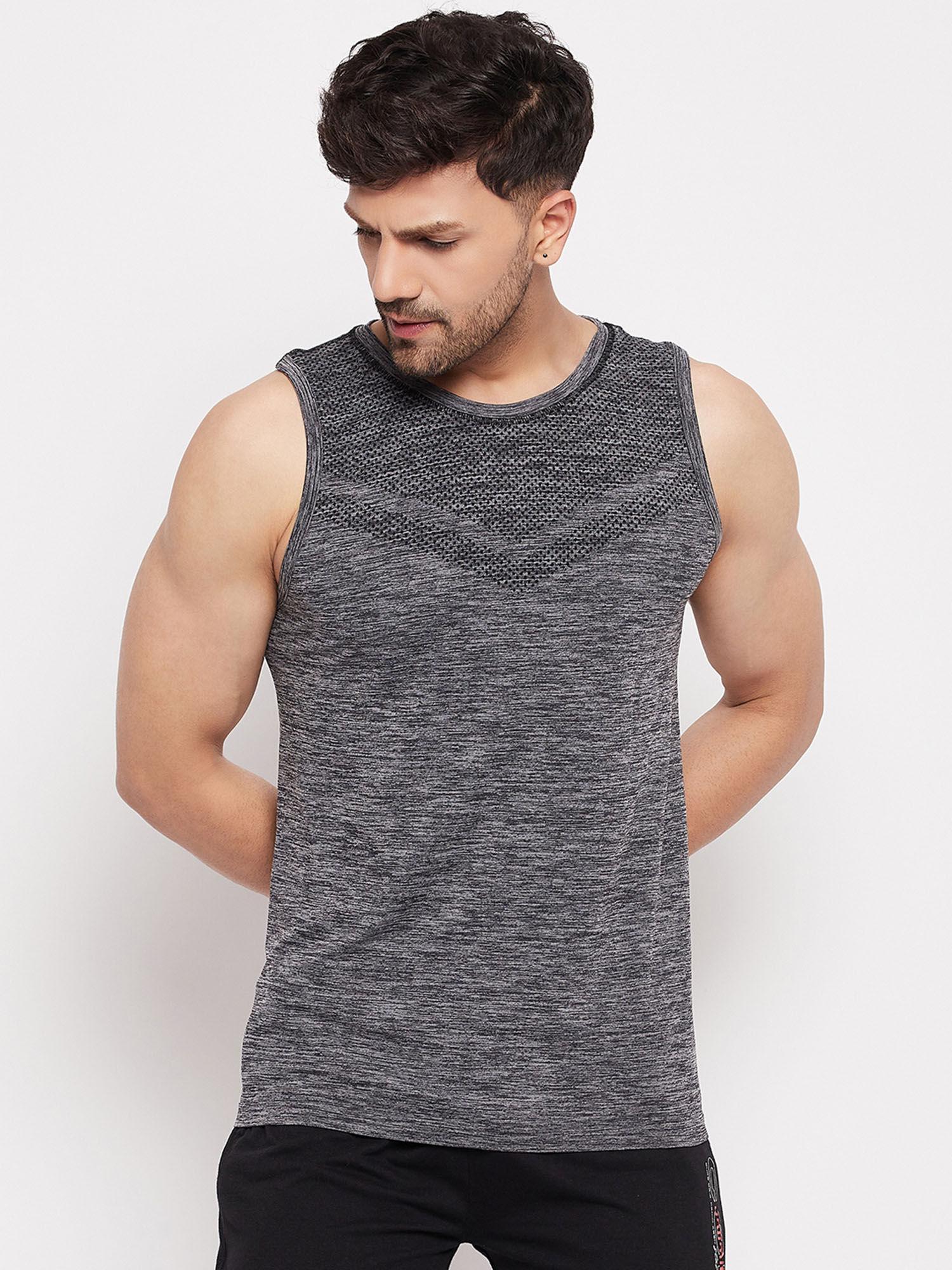 seamless men's sando vests with round neck and textured knit in anthra melange color