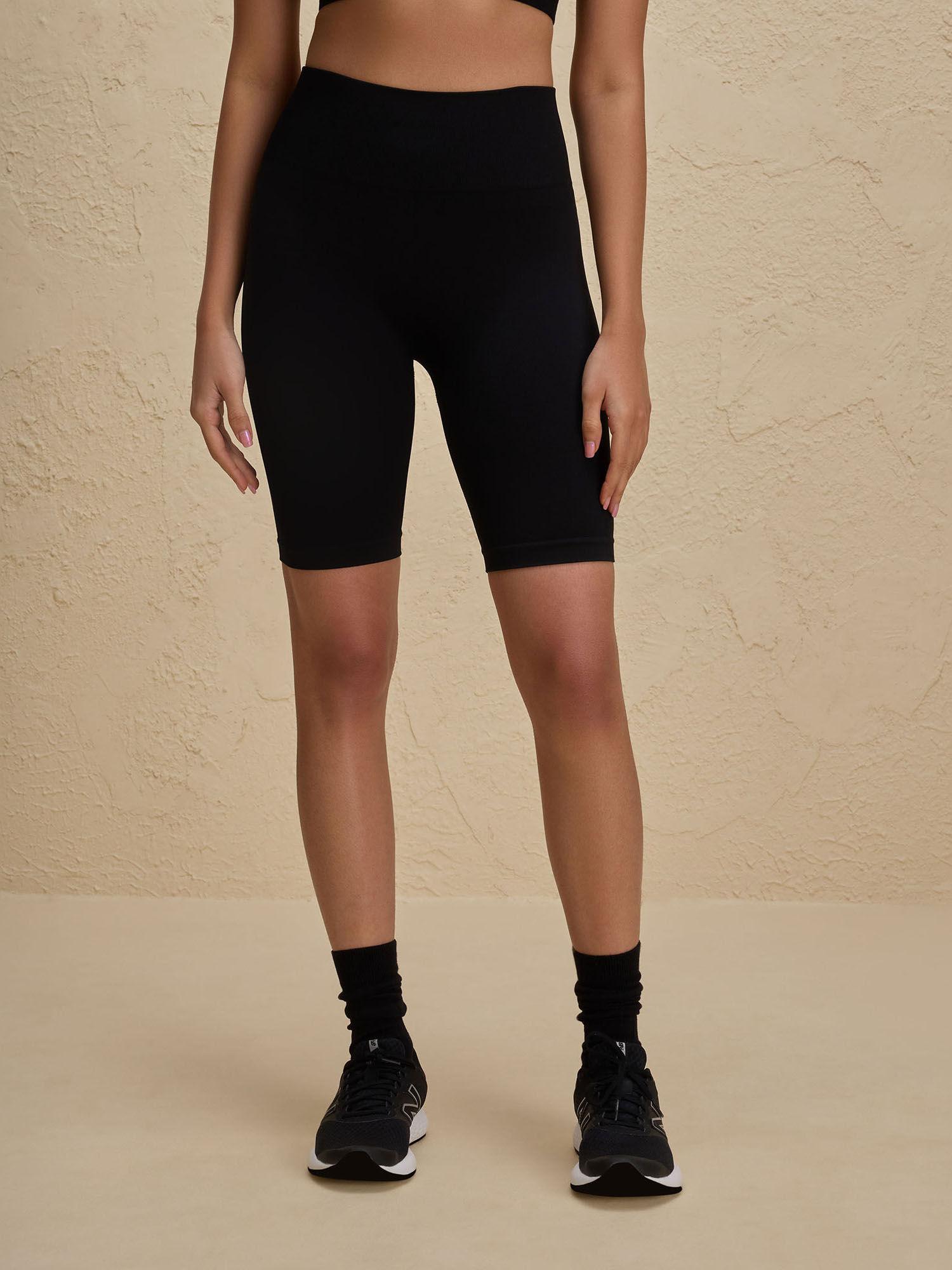 seamless game changer flattering booty cycling shorts nyk407 black