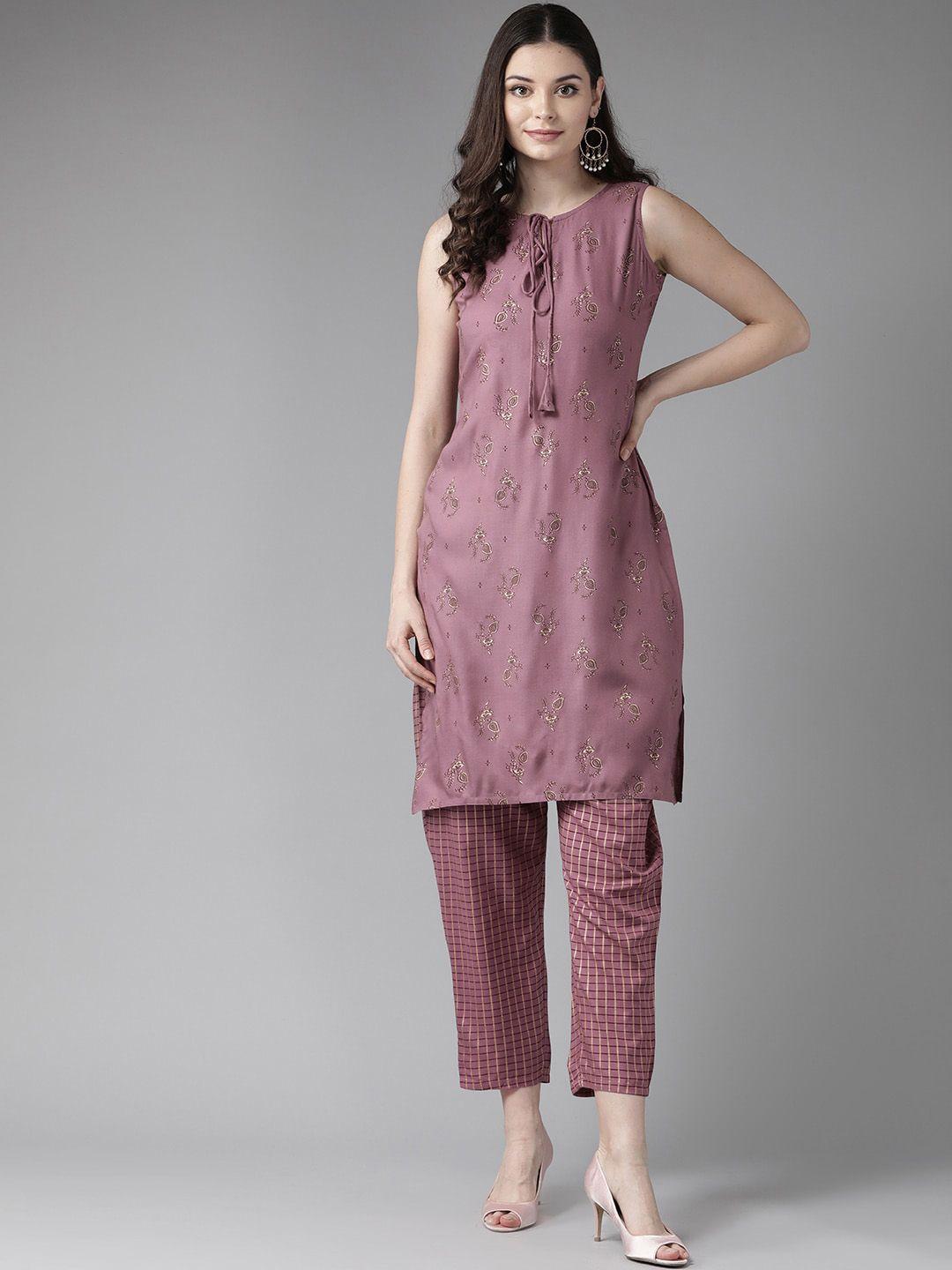 see designs women mauve panelled kurti with trousers