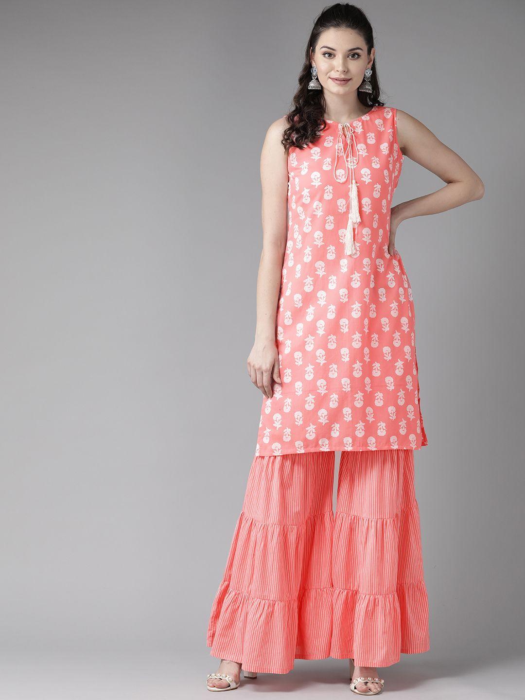 see designs women pink & white screen print kurta with sharara