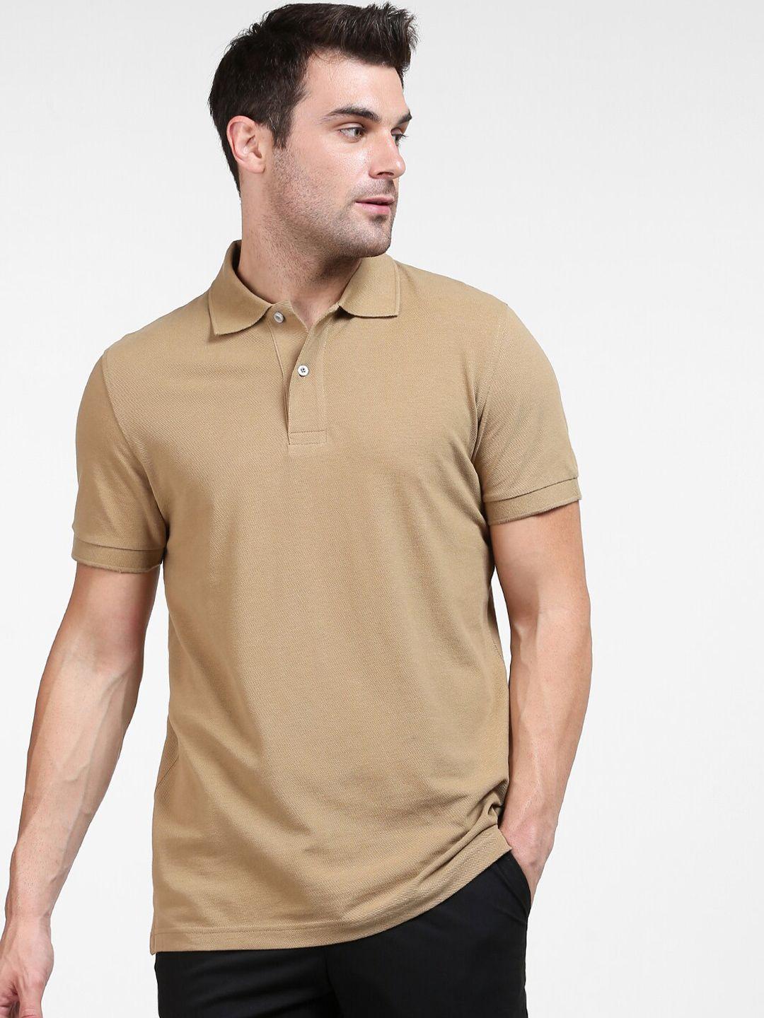 selected men brown polo collar organic cotton t-shirt