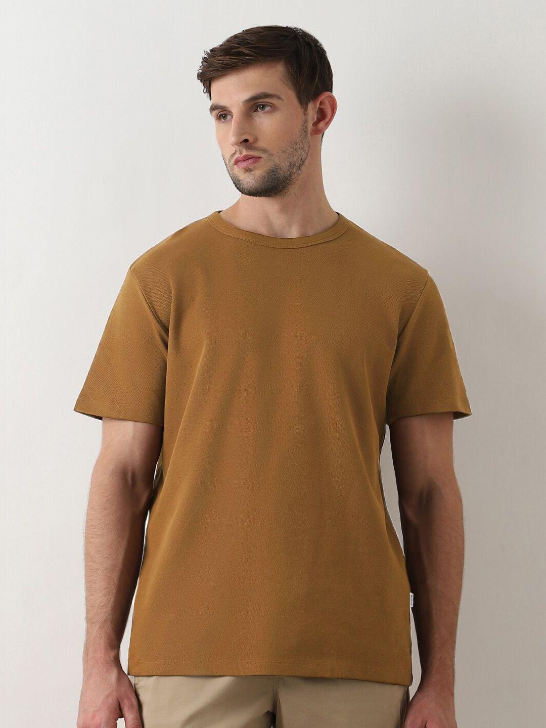 selected short sleeves round neck organic cotton t-shirt