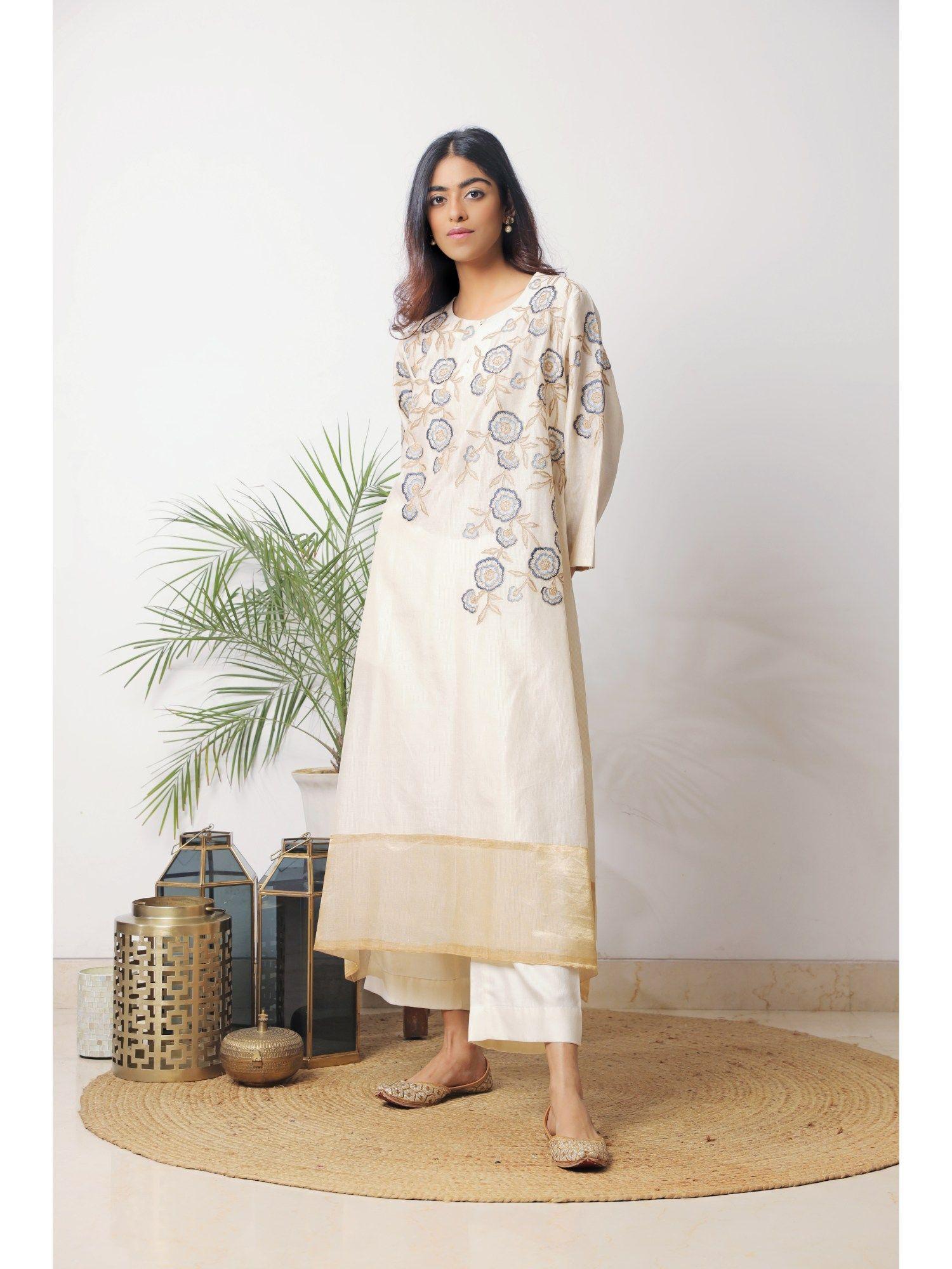 self chanderi embroidered kurta with pant (set of 2)