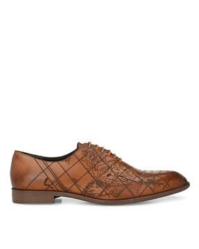 self-design lace-up formal shoes