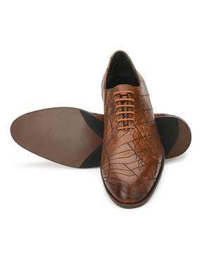 self-design lace-up formal shoes