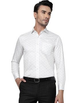 self-design slim fit shirt with patch pocket