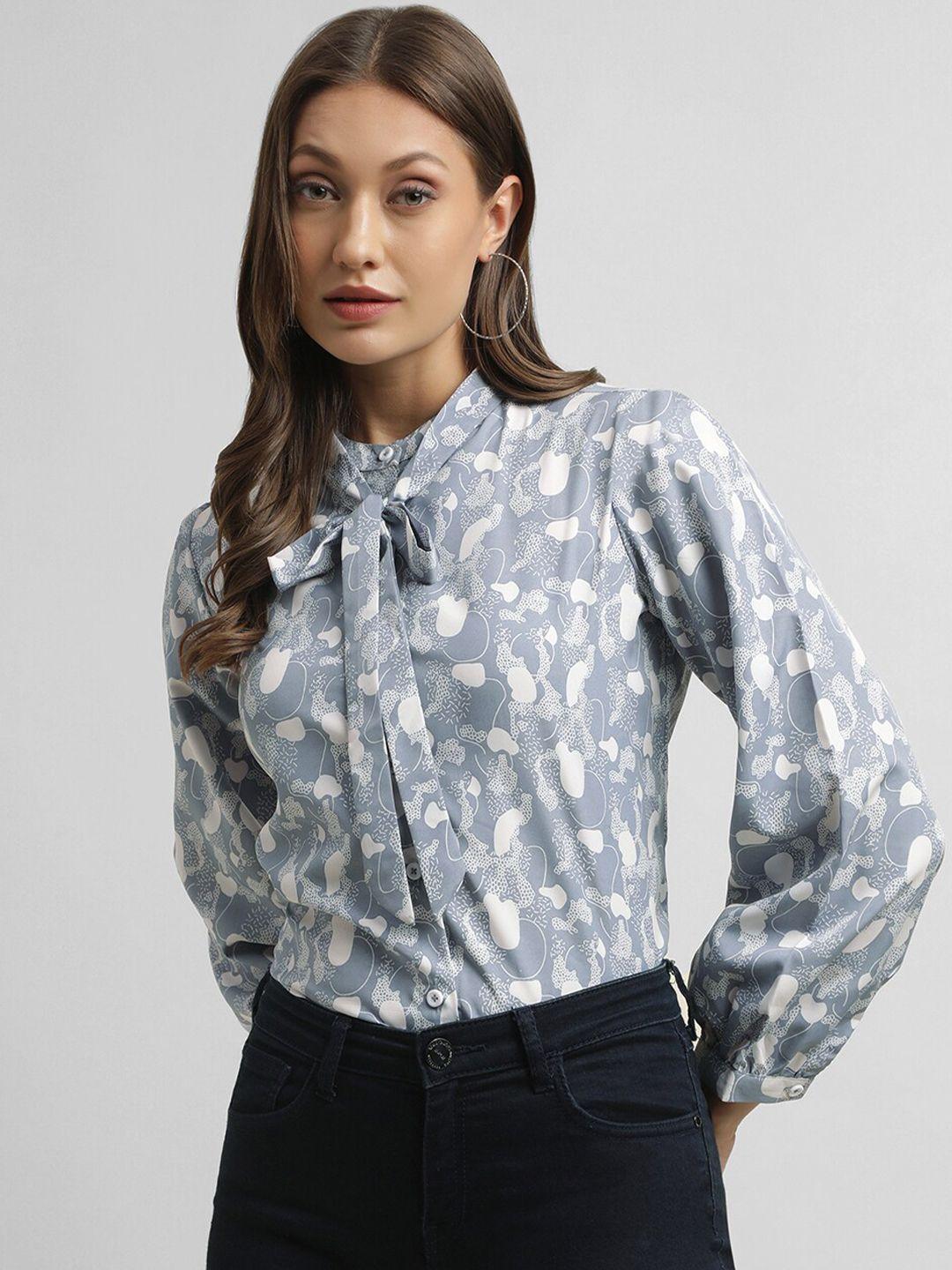 selvia floral printed tie-up neck puff sleeve crepe top