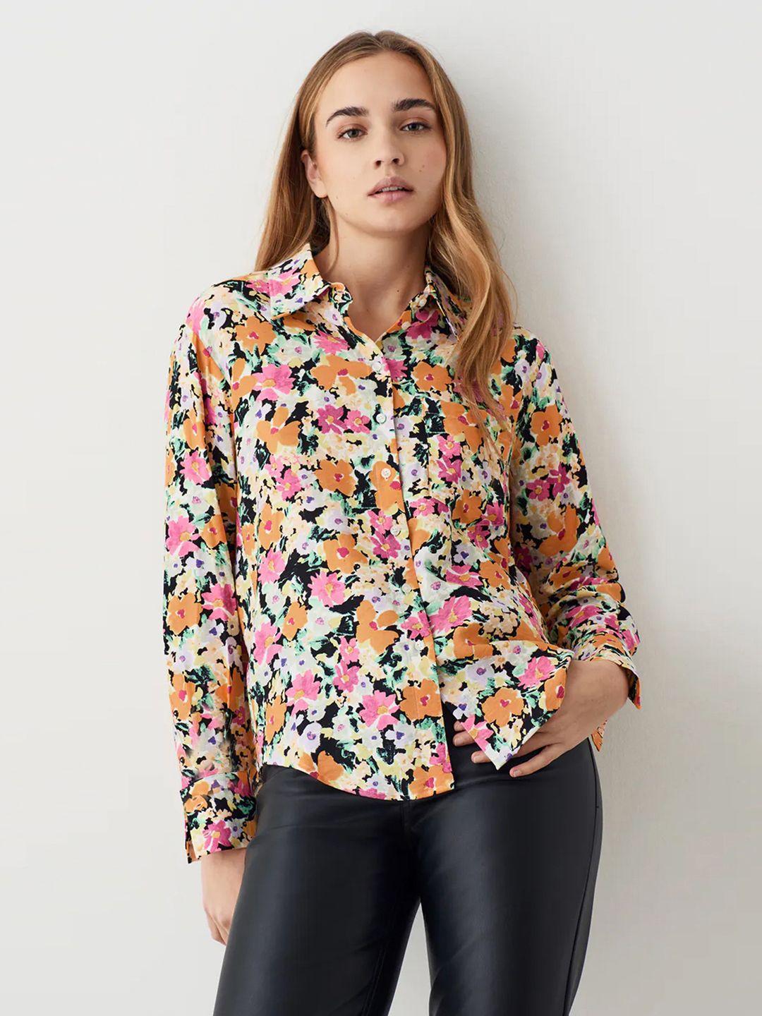 selvia standard floral spread collar opaque printed casual shirt