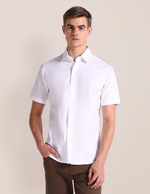 semi cutaway collar vertical stripe shirt