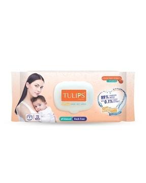sensitive baby wet wipes with peach fruit extracts and lid