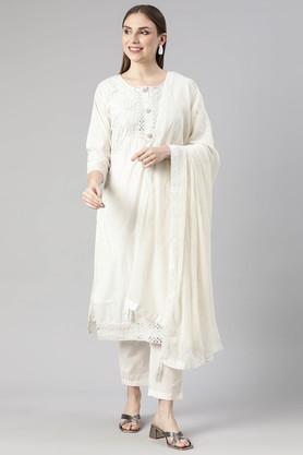 sequinned calf length cotton woven women's kurta set - off white