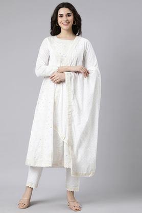 sequinned calf length cotton woven women's kurta set - off white