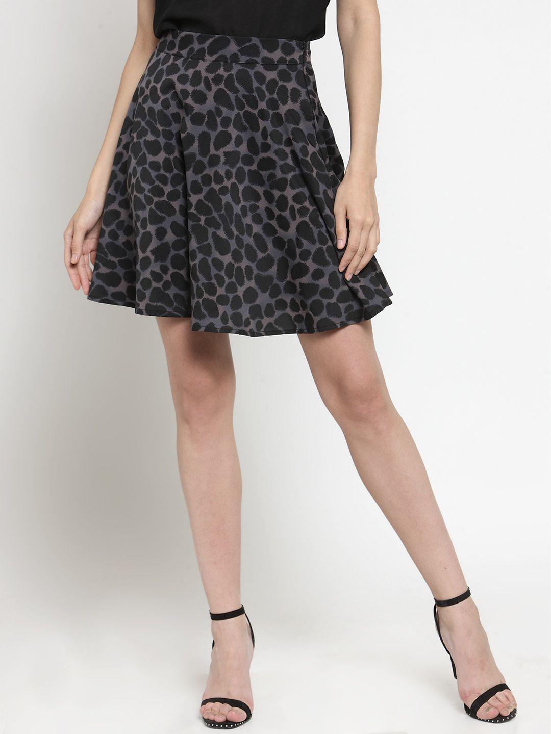 sera women black & grey printed flared mini skirt