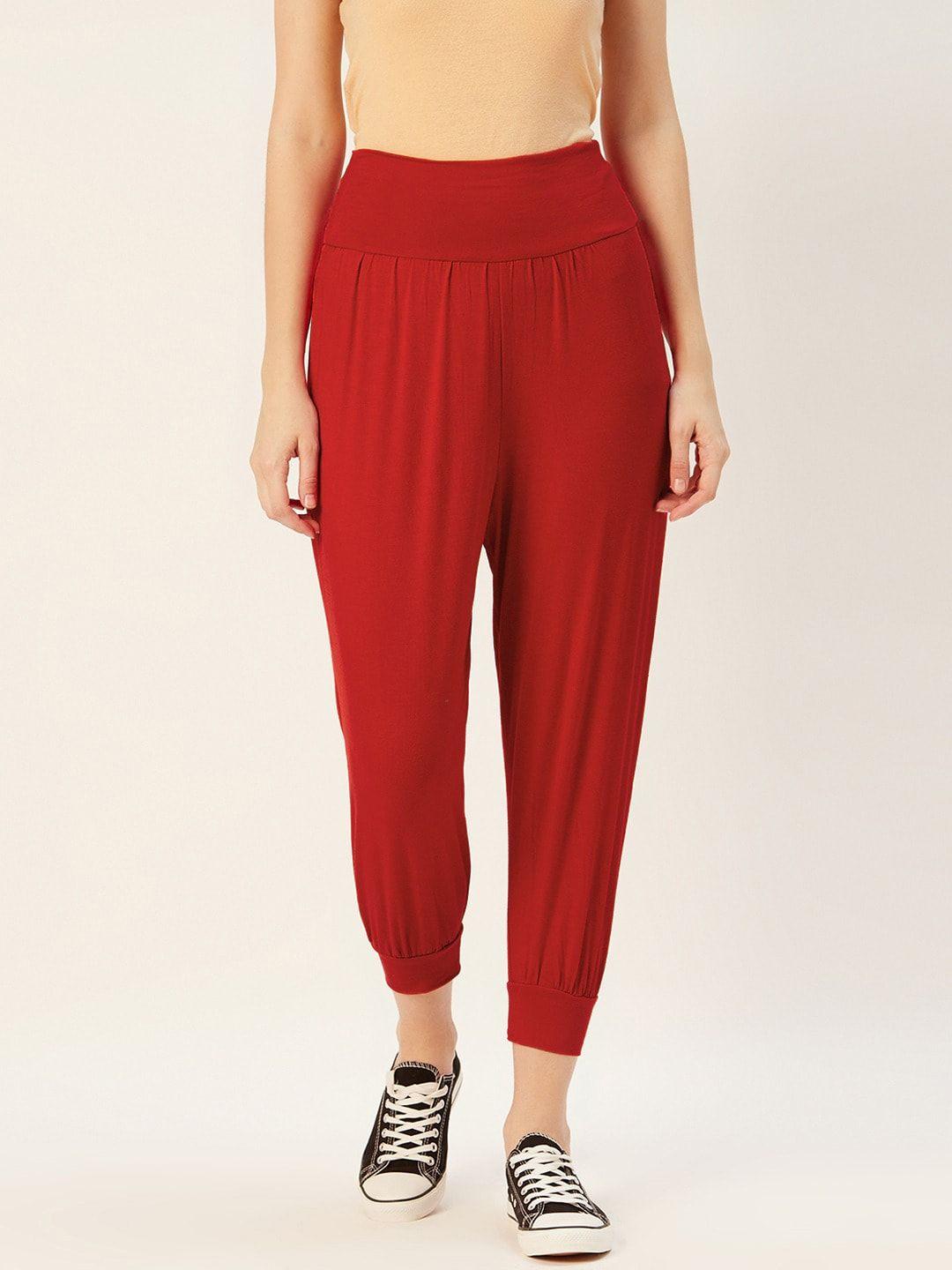 sera women red solid cropped cotton winter joggers