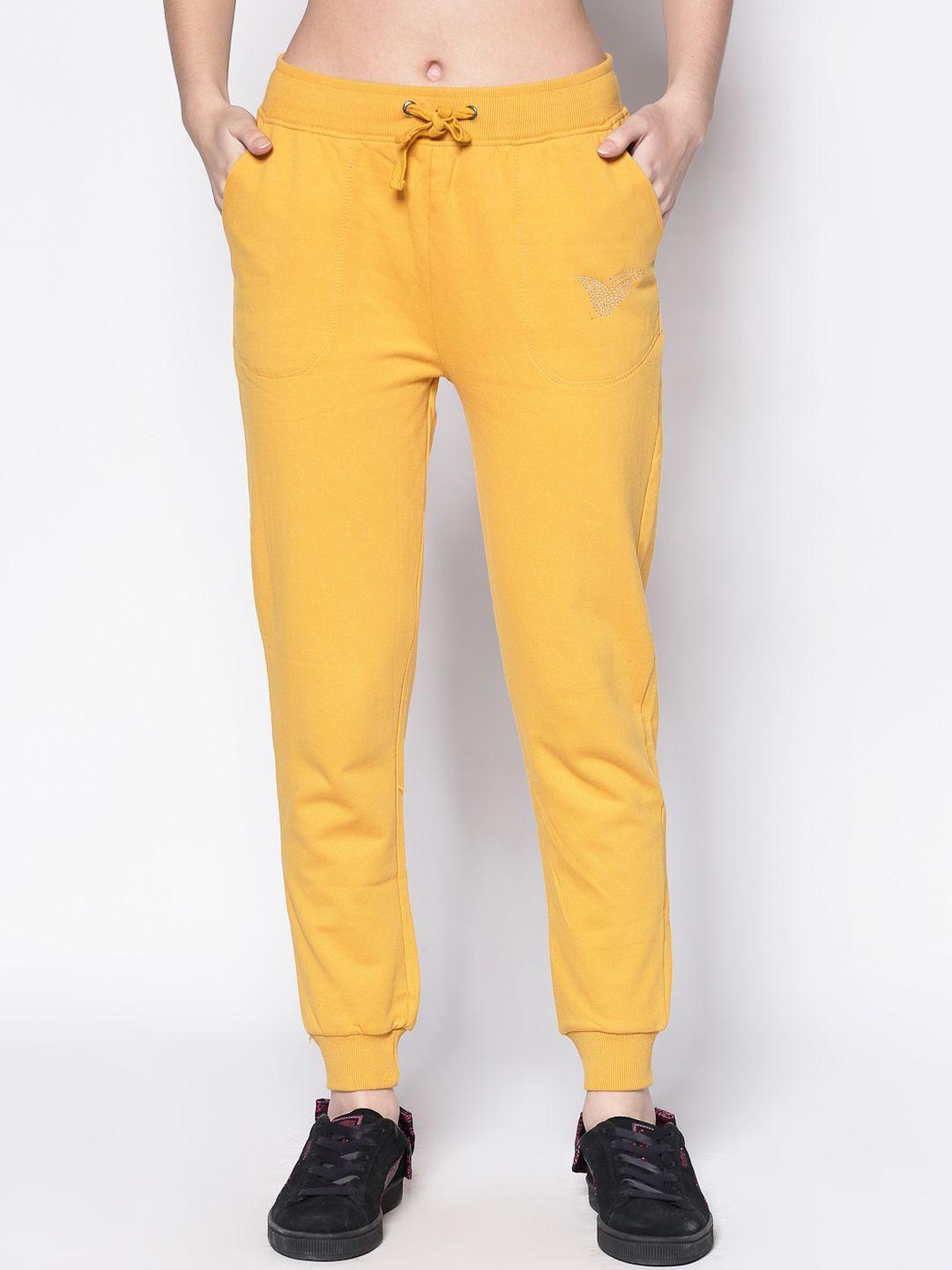 sera women yellow solid fleece  joggers