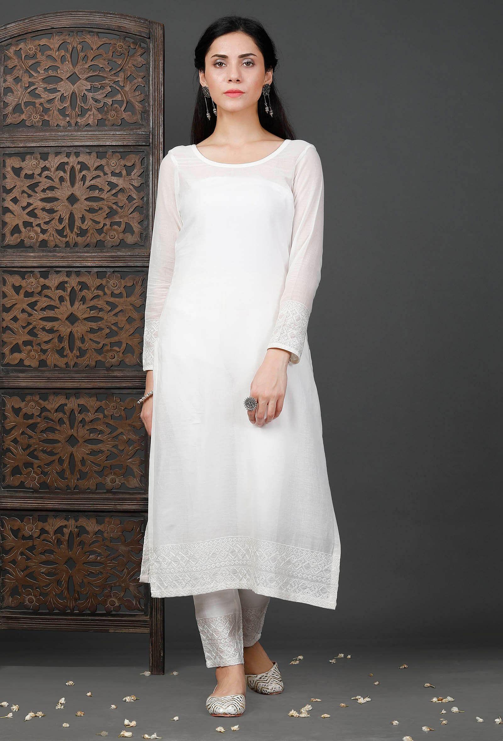 set of 2: white embroiderd kurti and white pants