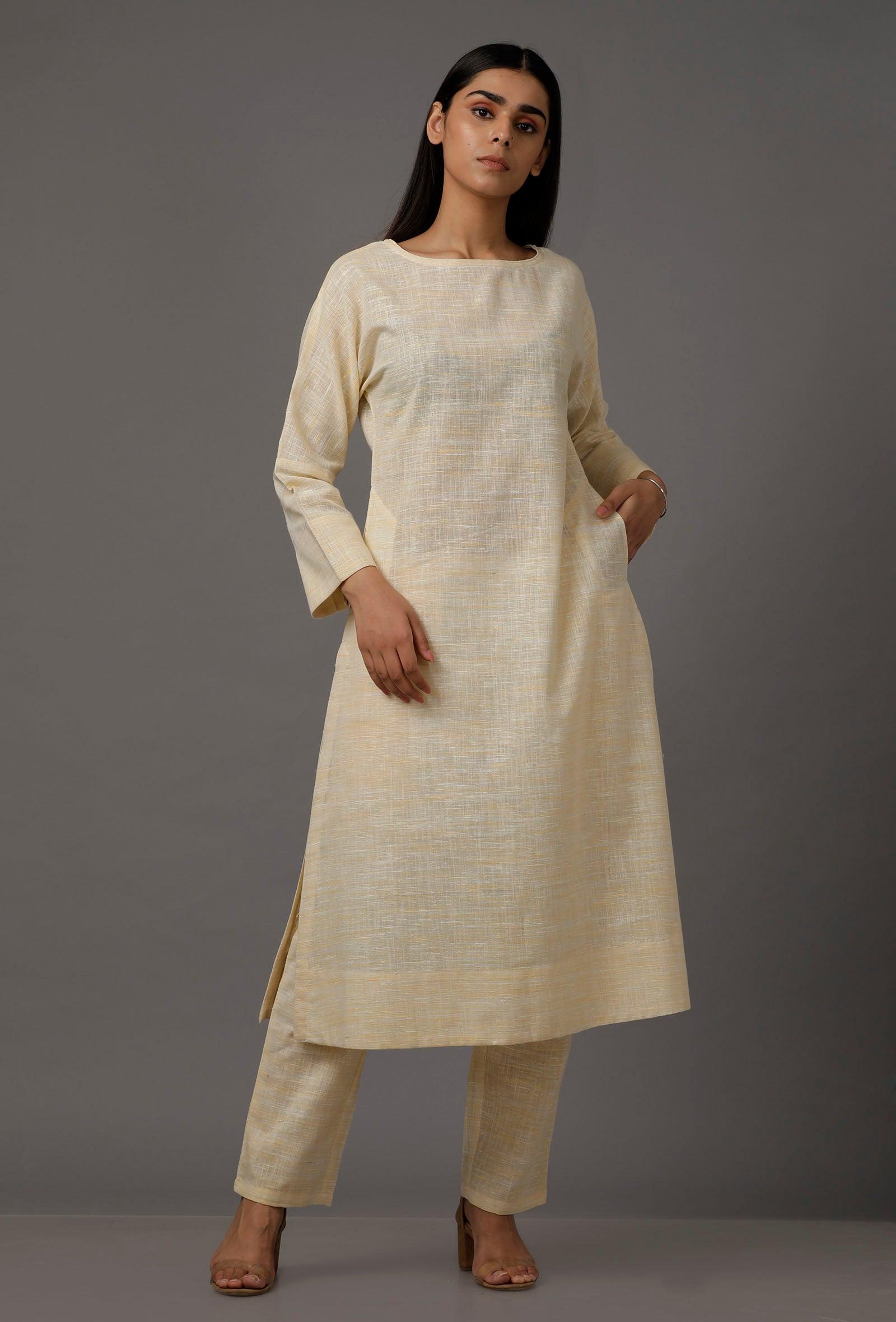 set of 2: white pure woven cotton kurta and pants with complimentary matching mask