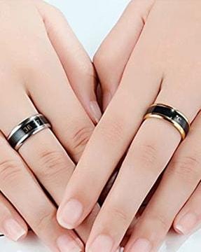 set of 2 titanium-plated band rings