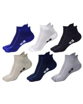 set of 6 checked ankle-length socks