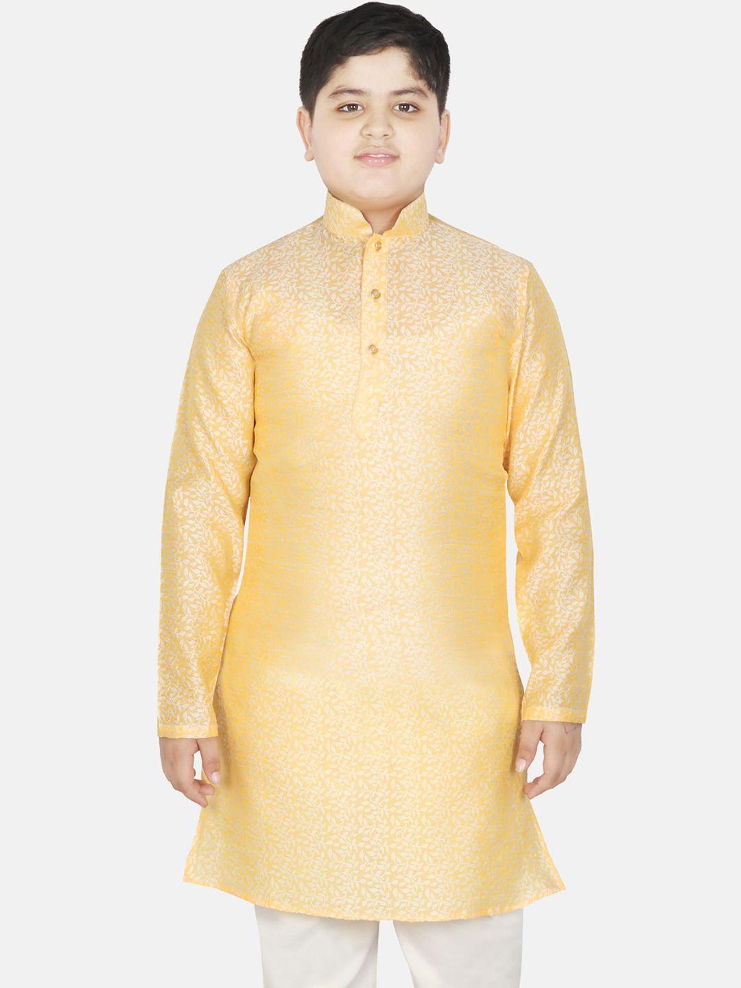 sg yuvraj boys floral embroidered mandarin collar jacquard weave raw silk straight kurta