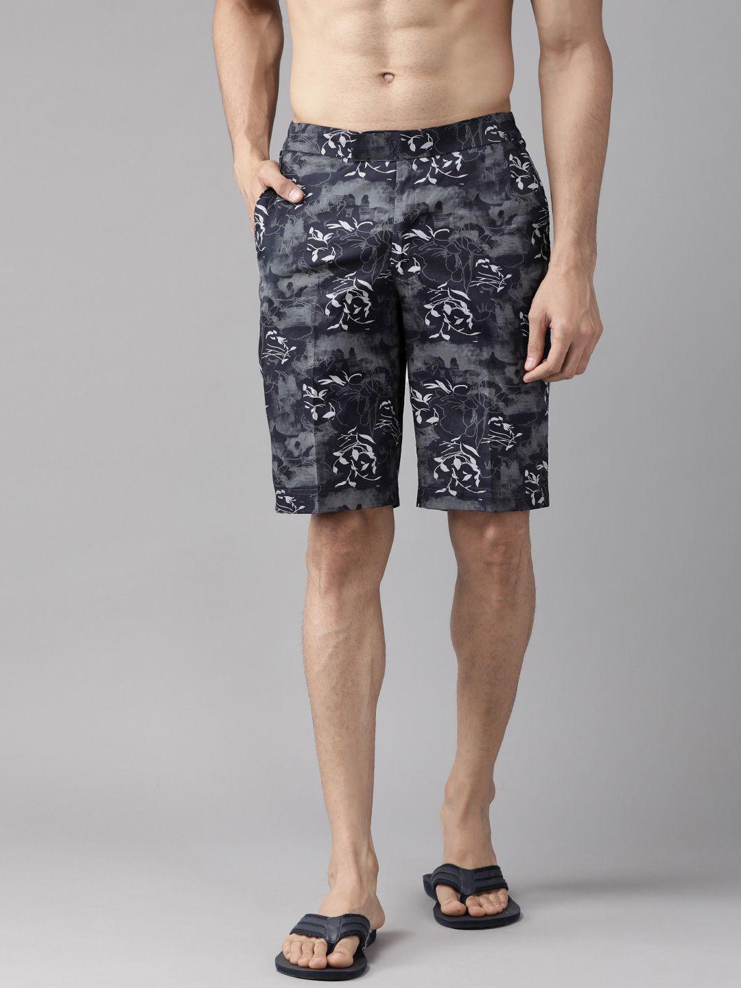 shaftesbury london men navy blue & grey printed slim fit surfing sports shorts