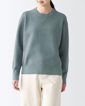 shape-keeping ribbed crew-neck pullover