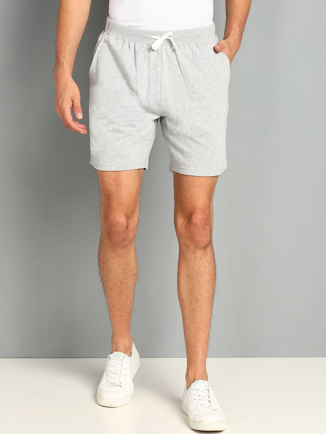sharktribe men mid rise cotton basic shorts