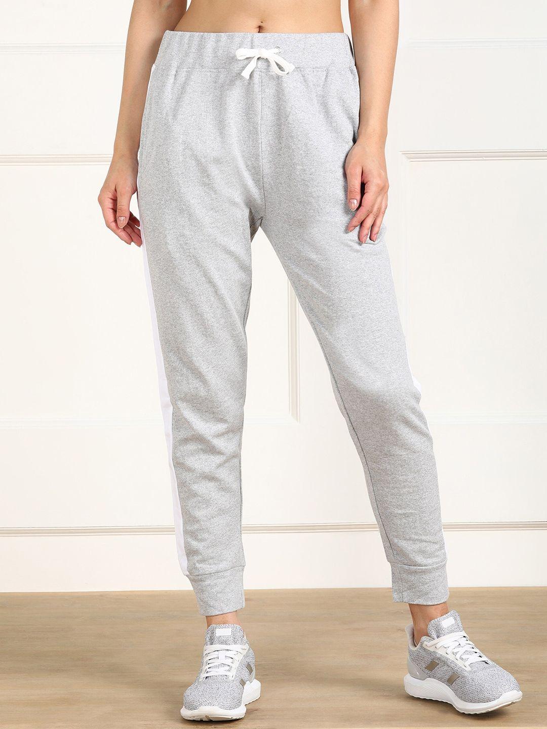 sharktribe women grey melange & white solid joggers