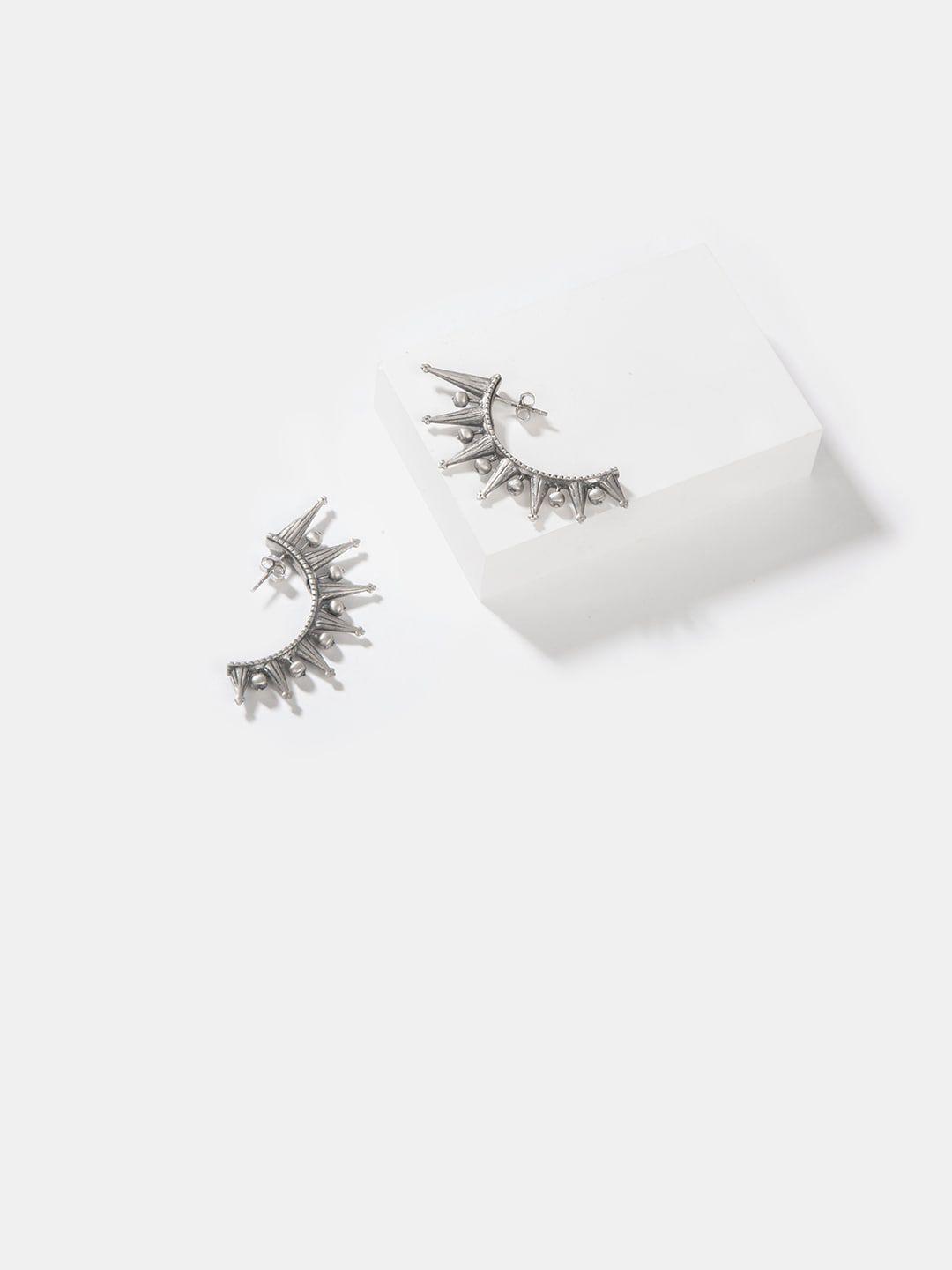 shaya silver-toned contemporary studs earrings