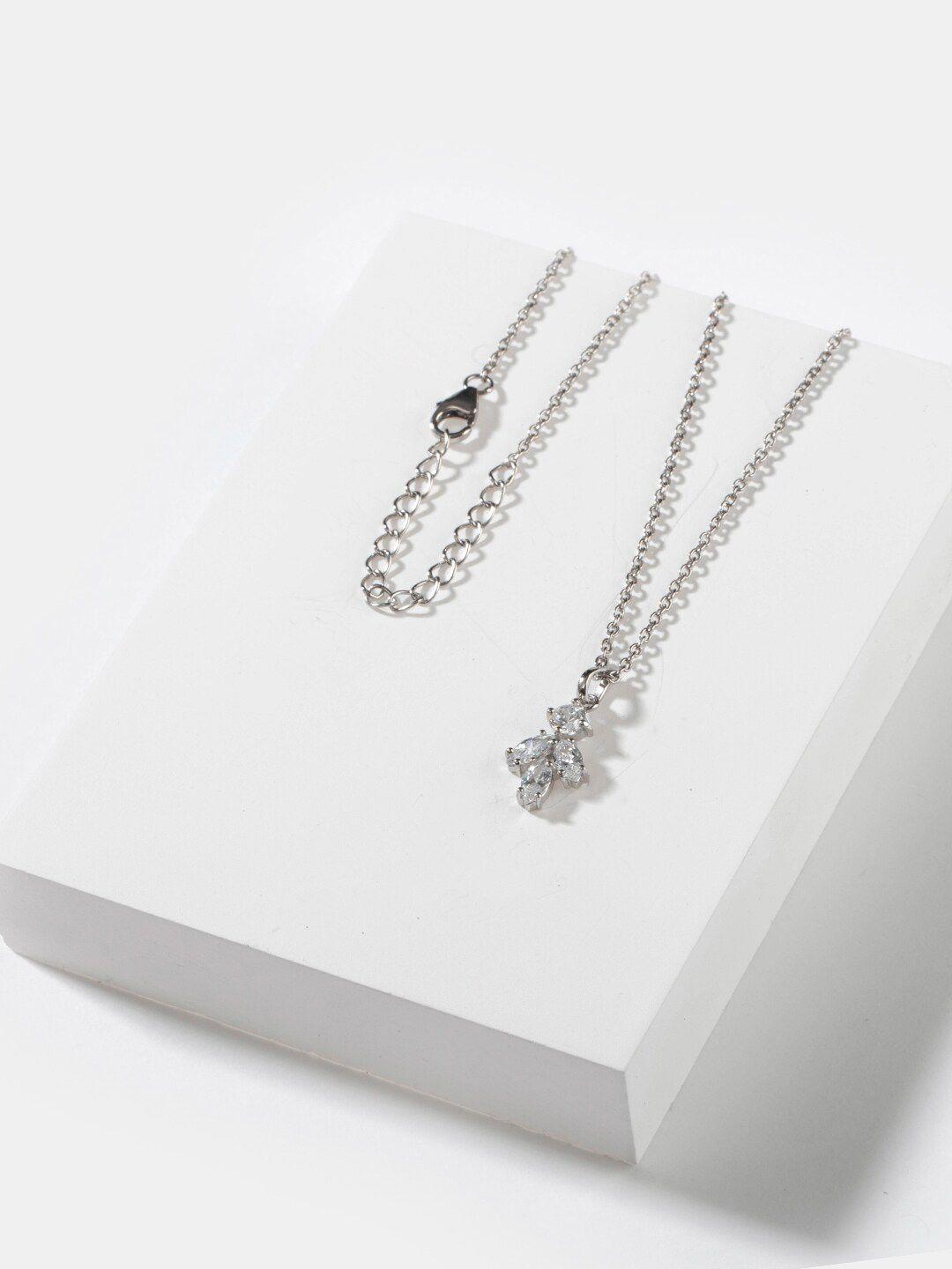shaya women silver-toned minimal walking on air leaf pendant necklace