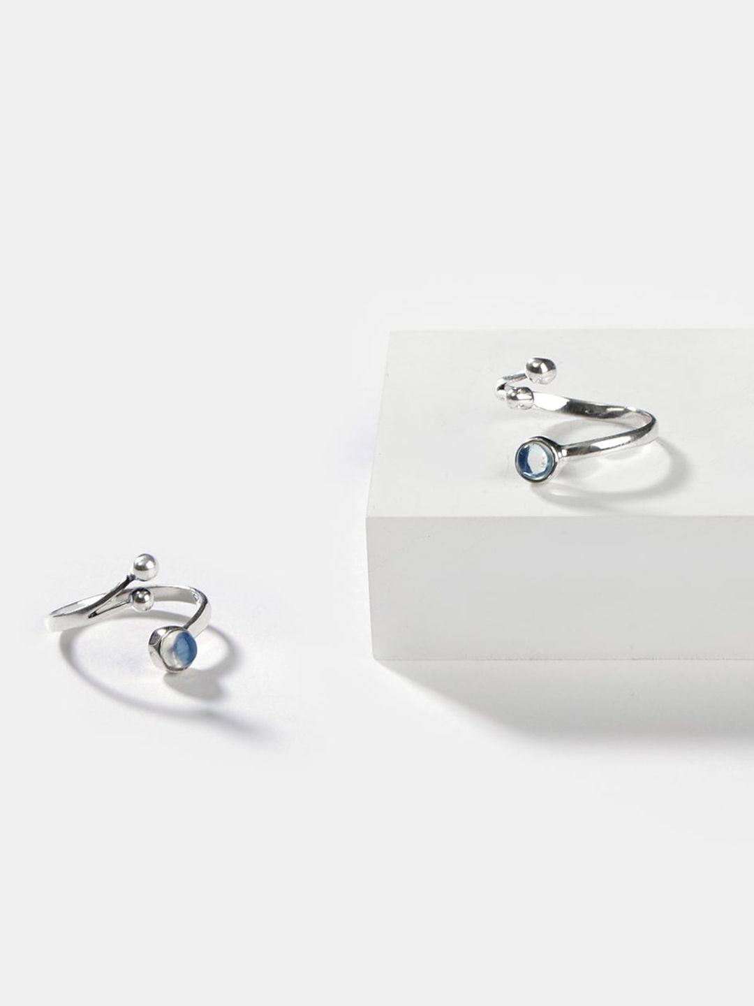 shaya set of 2 925 silver & white stone-studded toe rings