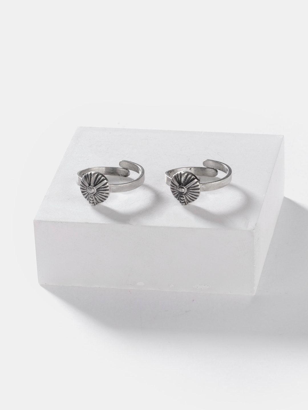shaya set of 2 oxidised 925 silver-plated adjustable toe rings