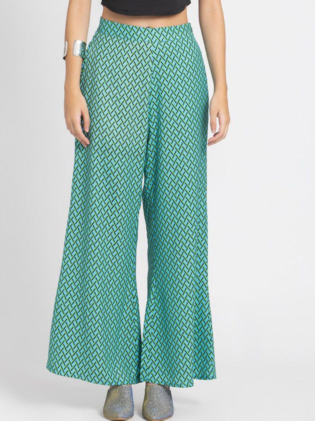 shaye women green printed smart loose fit trousers