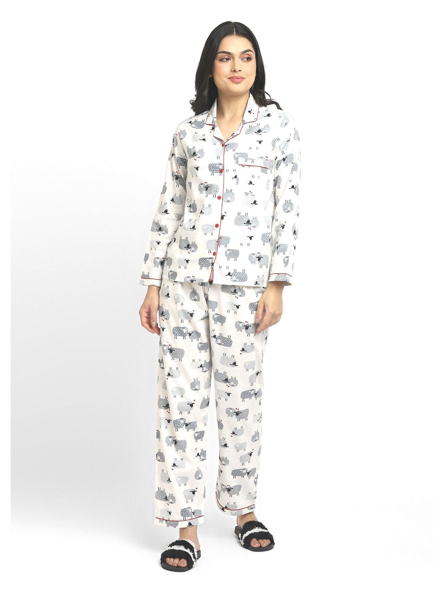 sheep print cotton flannel long sleeve women's night suit - white