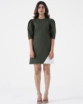 shift dress with puffed sleeves