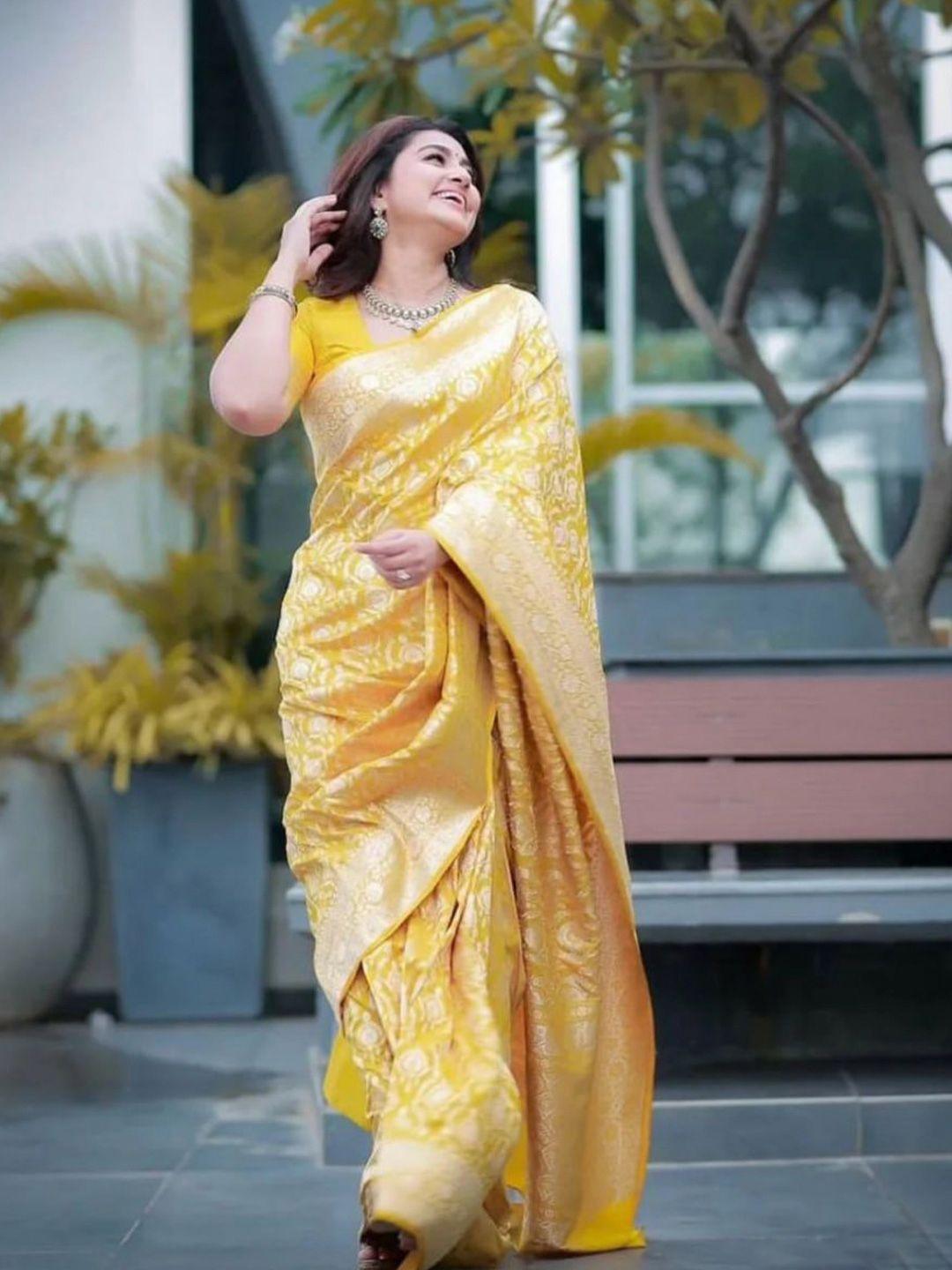 shijila woven design zari silk blend kanjeevaram saree